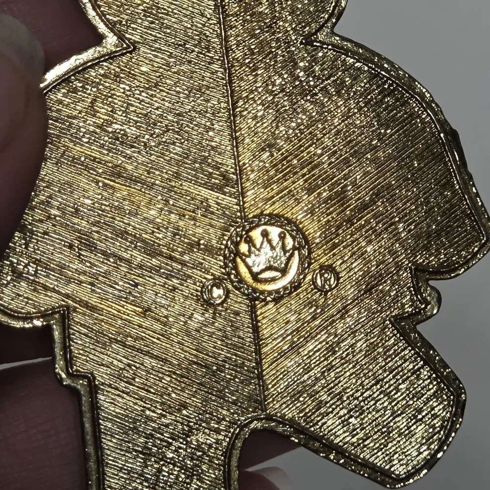 Vintage 80s Cute As Hell Teddy Bear Metal Keychain Key Ring Gold Green